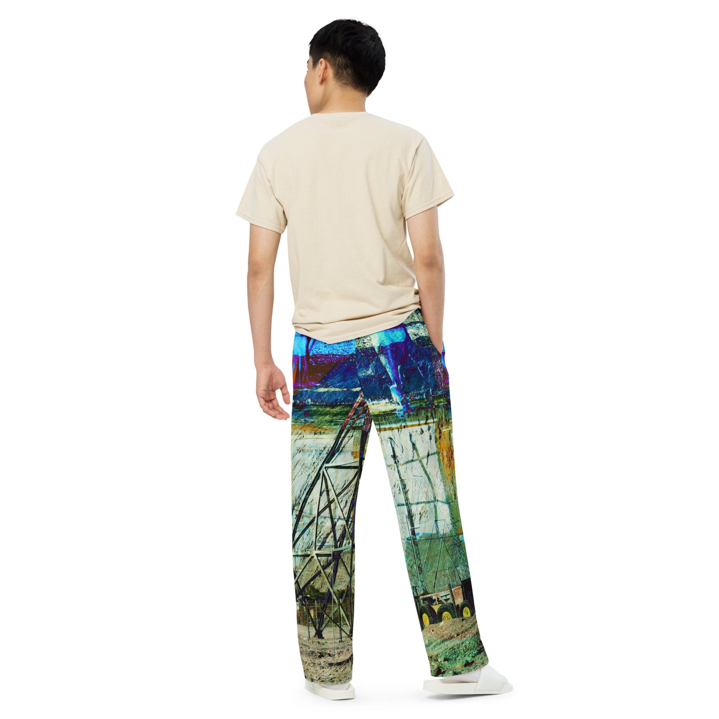 All-over print unisex wide-leg pants. THE LAYERS.