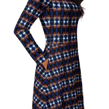 All-over print long sleeve midi dress. LAS CAPAS 1.